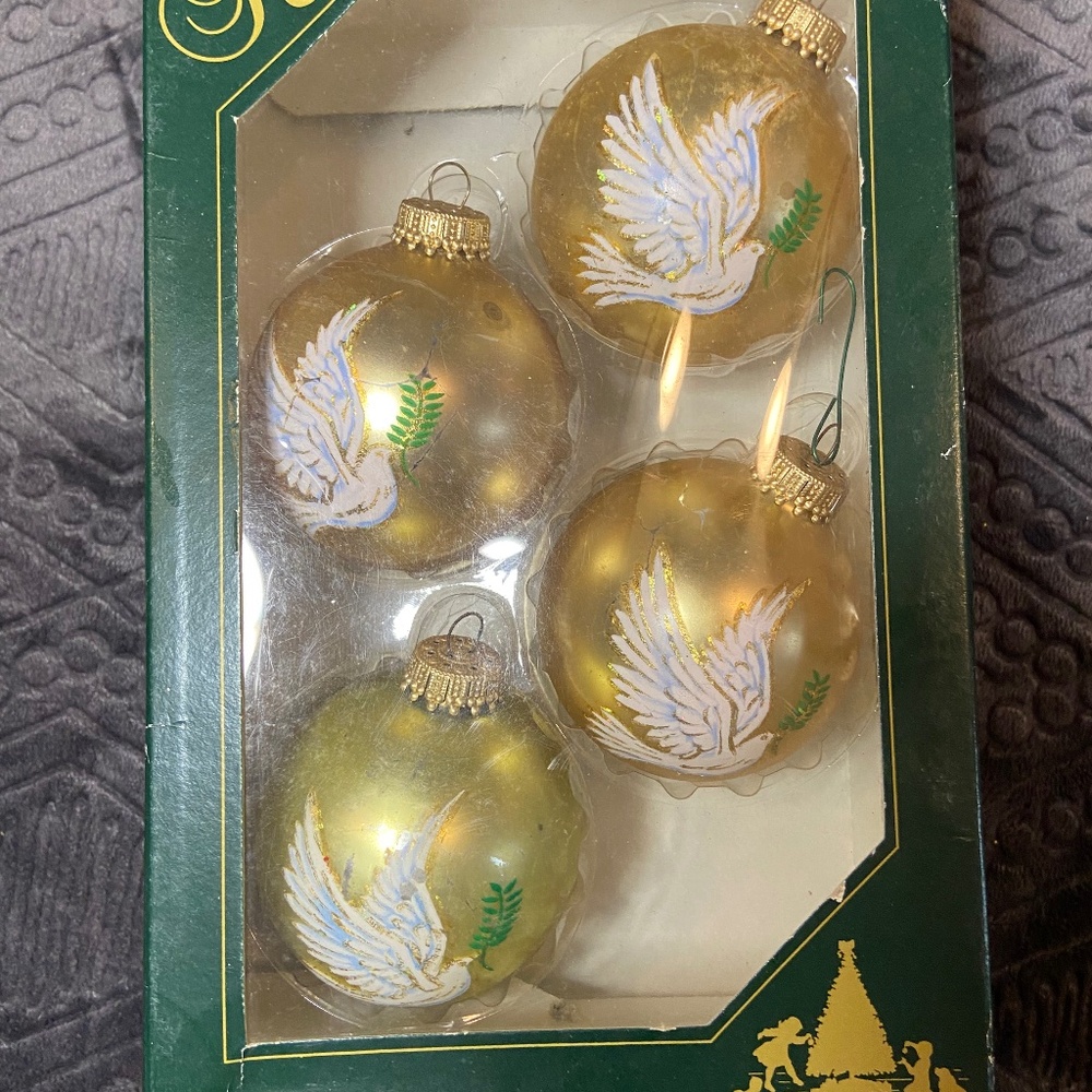 Vintage Kreb Ornaments
